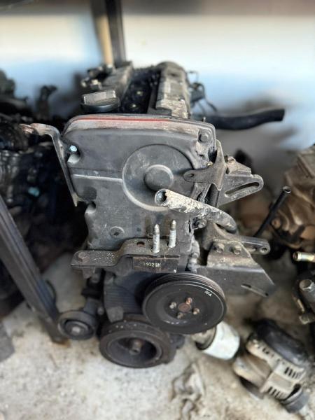 Hyundai elentra 1.8 benzinli motor