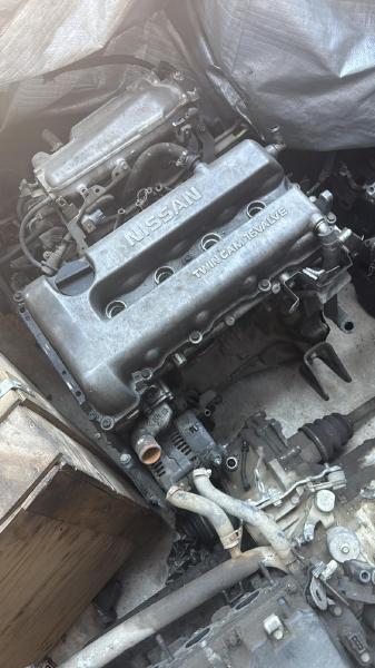 Nissan primera 2.0 benzinli motor